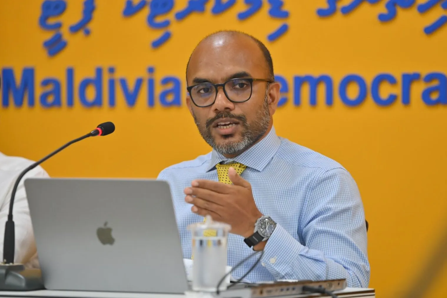 އަޅުގަނޑުމެންގެ ވެރިކަން ނިމުނުއިރު އިގްތިޞާދު އޮތީ ހަމައަކަށް އެޅި އިތުރަށް ފުޅާވެފައި: އަމީރު