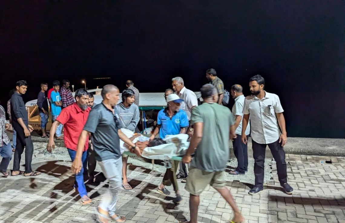 ފައިނުގައި ނުރައްކާތެރި އެކްސިޑެންޓެއް: ދެ ކުއްޖެއްގެ ހާލު ދެރަ، ޕްރިންސިޕަލާ ޓީޗަރަކަށް އަނިޔާ