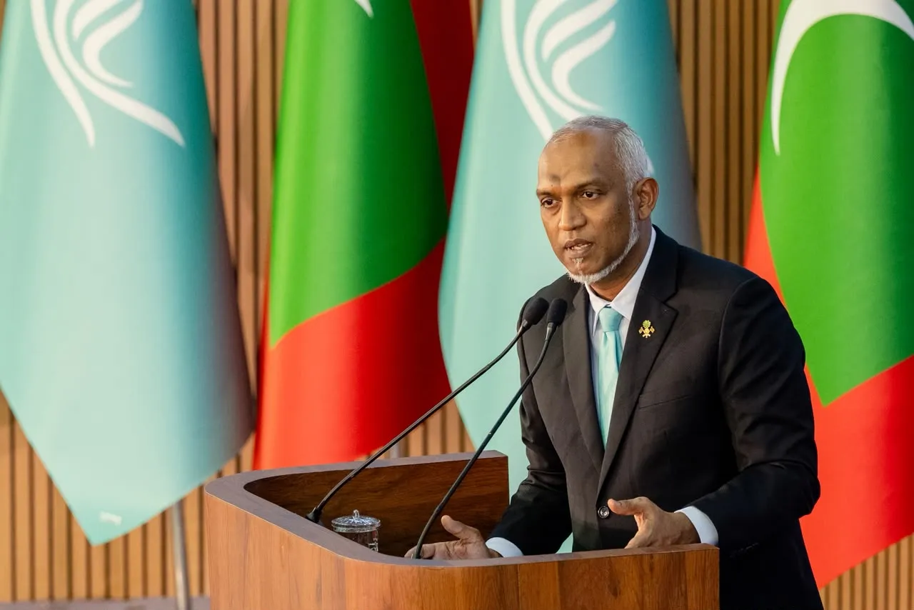 ރައީސް މުއިއްޒު