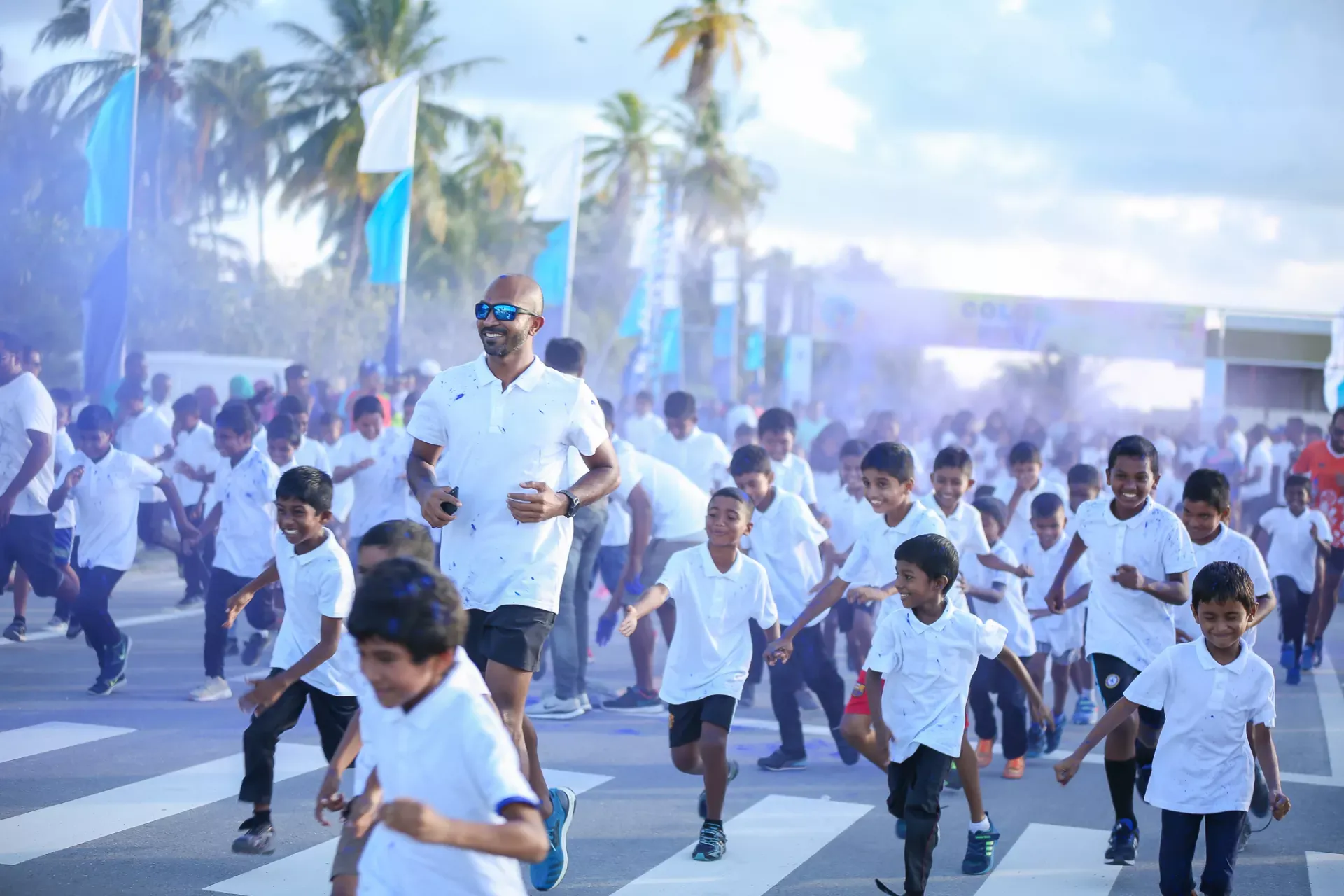 ތަޢުލީމާބެހޭ ވުޒާރާއިން އަމިއްލައަށް އިސްނަގައިގެން ކުޑަކުދީންގެ ދުވަސް ފާހަގަކުރަނީ