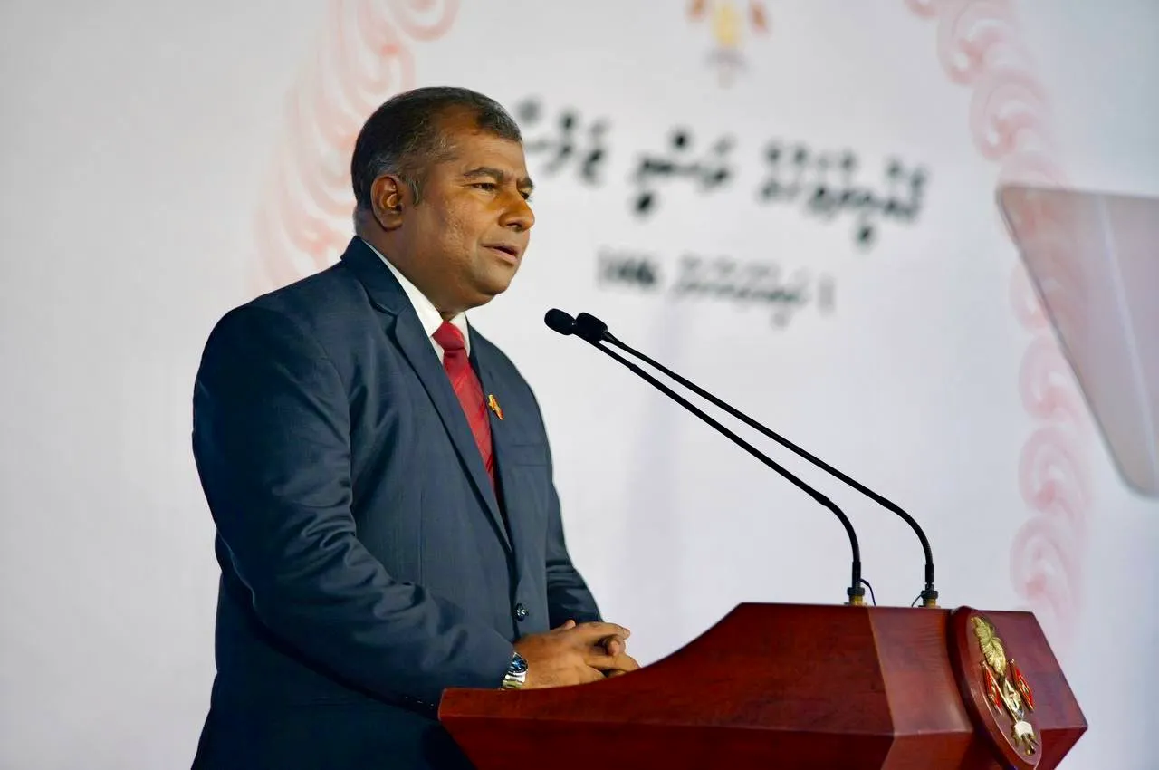 އުތީމު މަހާރަދުން 'އުދަރެހުން ވިދާލީ' ރާއްޖެއަށް އިސްލާހުތަކެއް ބޭނުންވެފައި ވަނިކޮށް: އާދަމް ނަސީރު