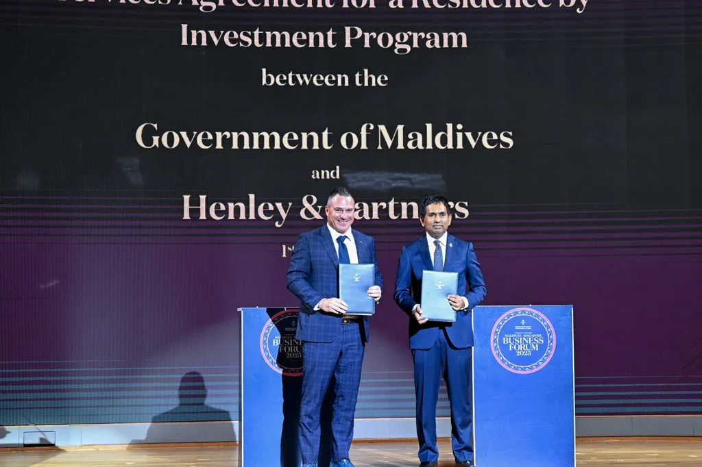 އިންވެސްޓުކޮށްގެން ރާއްޖޭގައި ދިރިއުޅެވޭ ފުރަތަމަ ޕްރޮގްރާމްގެ އެއްބަސްވުމުގައި ސޮއި ކޮށްފި