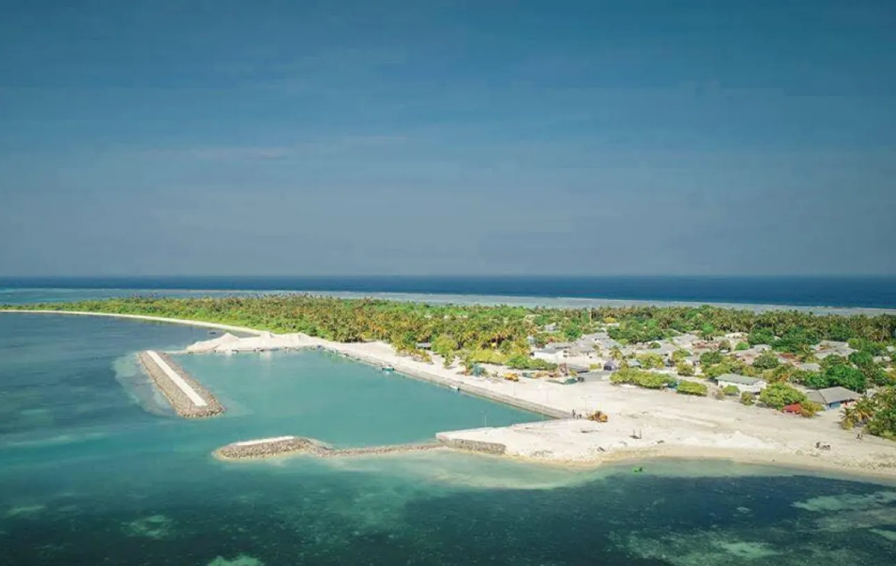 ފަރުމުލި، ކަނޑިންމަހުރާ މާފަރުގެ އިހްތިސާސް އަށް އަދި ވެލިދޫދިއްގާފަޅު ބޮޑުފޮޅުދޫގެ އިހްތިސާސްއަށް
