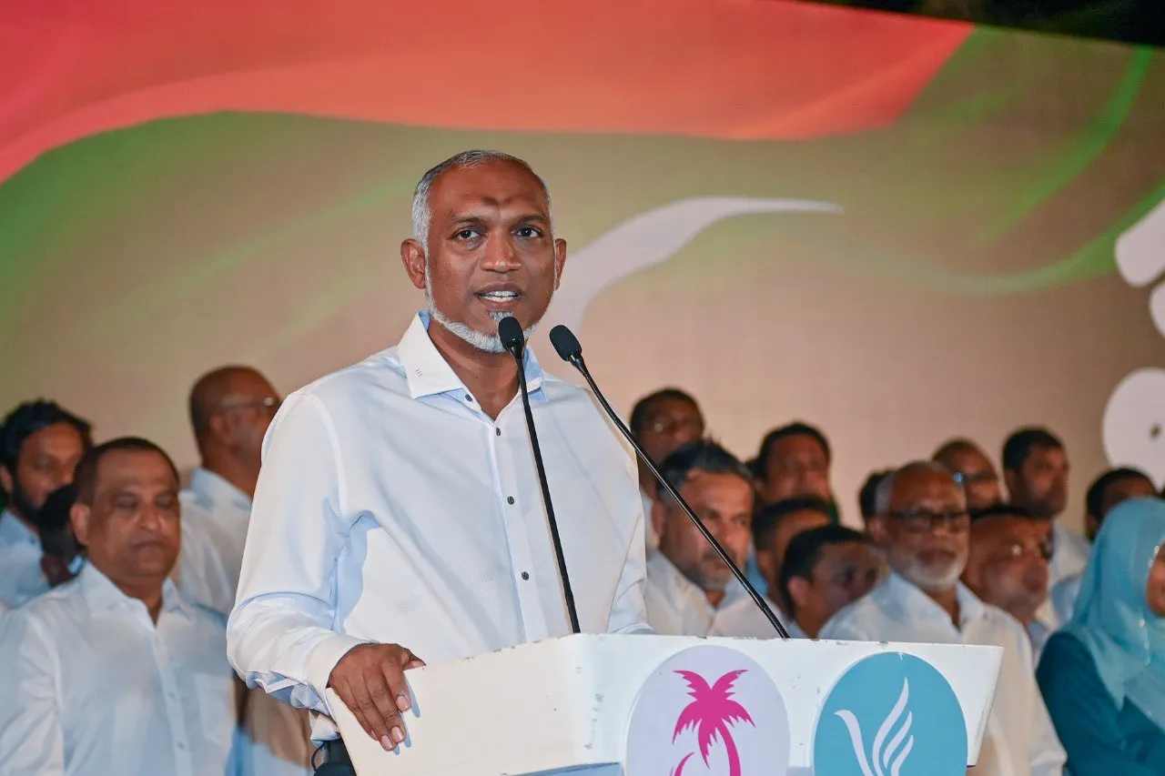 ދެން ފެށޭނީ މި ގައުމުގެ ތަރައްގީވާ ދުވަސްތައް، ވެރިން އުޅުއްވަންޖެހޭނީ 24 ގަޑިއިރު ހޭލާ: ރައީސް ޑރ.މުޢިއްޒު