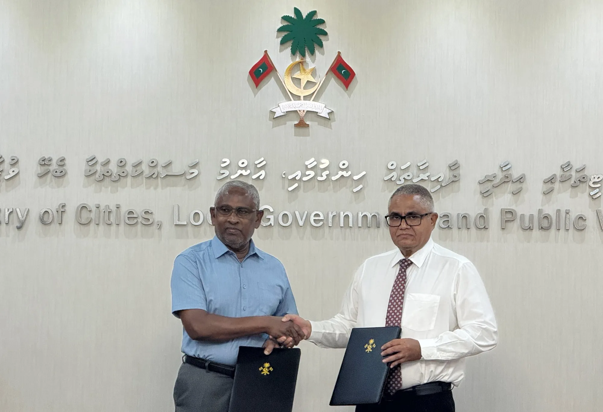 އެއްބަސްވުން ބާތިލްކުރި 55 ކައުންސިލް އިމާރާތް އެޅުމަށް އާރުސީސީއާ ހަވާލުކޮށްފި