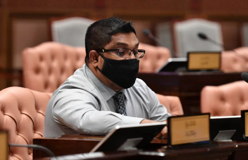 ފ އަތޮޅުގައި އެއާޕޯޓްއެއް އަޅާނަމަ ދައުލަތަށް އެންމެ ފައިދާވާނީ ނިލަންދޫގައި އެއާޕޯޓް އެޅުމުން: ޢަބްދުލްމުޙުސިން