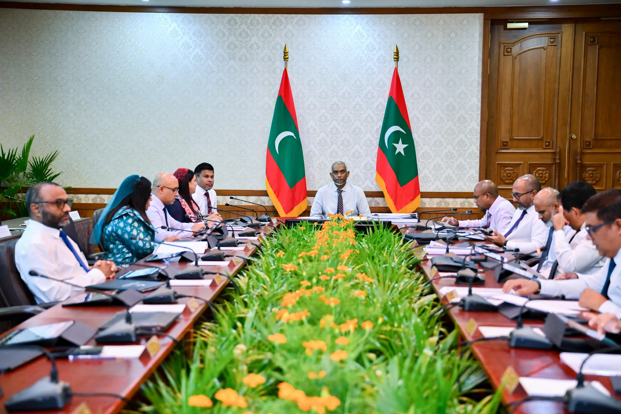 މަޝްރޫޢުތައް އަވަސްކުރުމަށް ވަޒީރުންގެ މަޖިލީހުގައި މަޝްވަރާކޮށްފި
