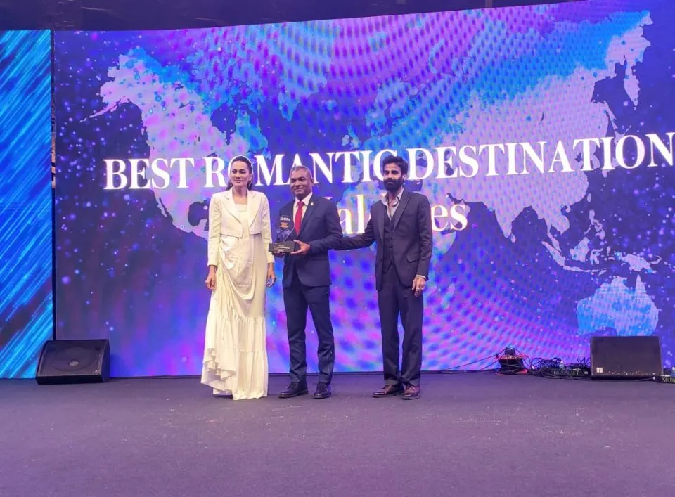 Travel Awards received by Maldivian High Commissioner-Designate to India Ibrahim Shaheeb