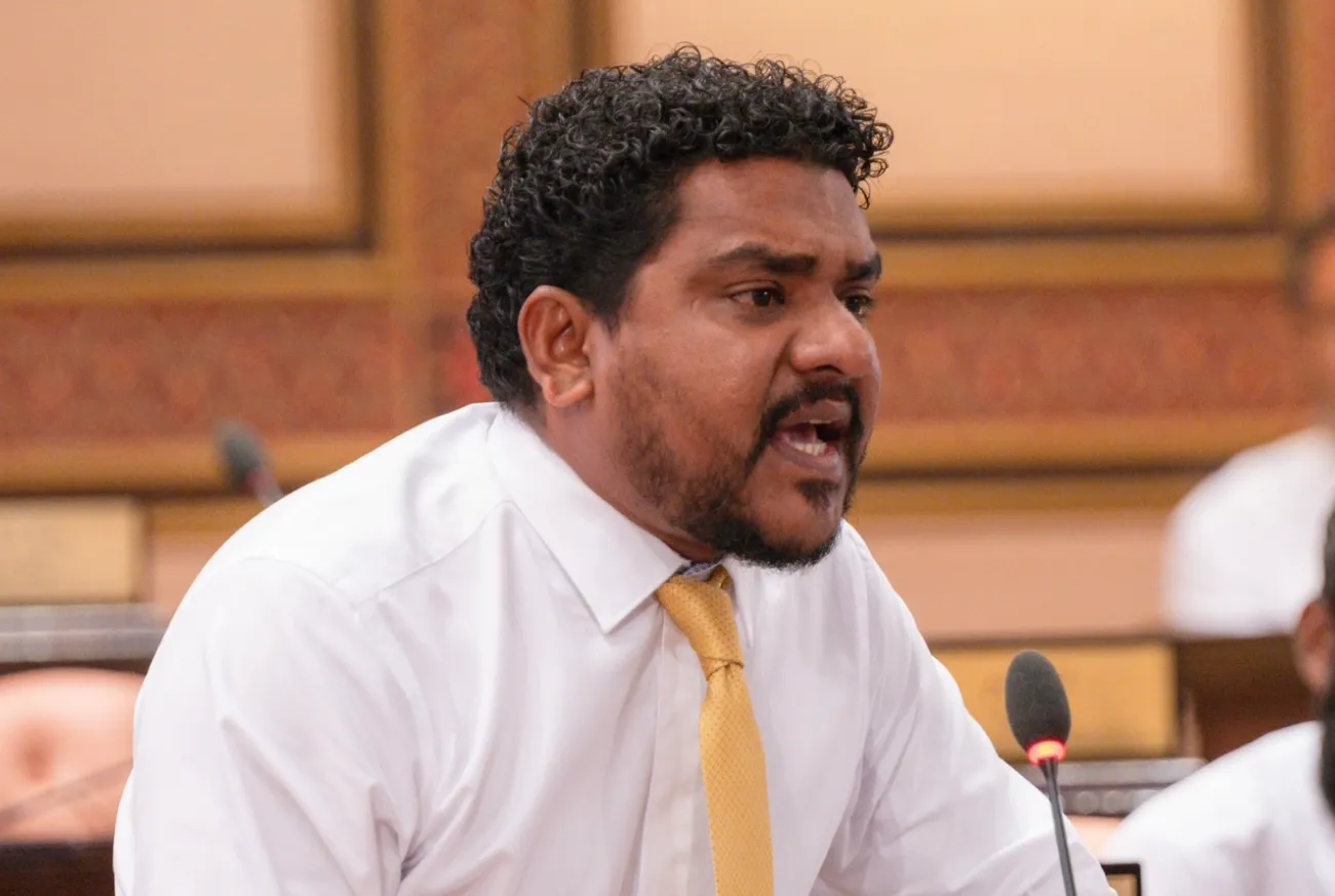 އަންނަ އަހަރު ނިމޭއިރު، ރާއްޖެ އައު އުސްމިންތަކަށްދާނެ: މައުރޫފް