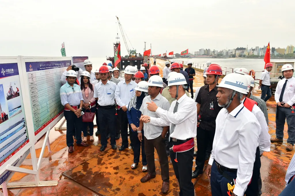 ބްރިޖުގެ އެންމެ ލޭނެއްވެސް މަދެއް ނުވާނެ، އެހުރީ އަޅުގަނޑާ މަސައްކަތް ހަވާލުކުރިއިރު ހުރި އަދަދަށް: ރައީސް މުޢިއްޒު