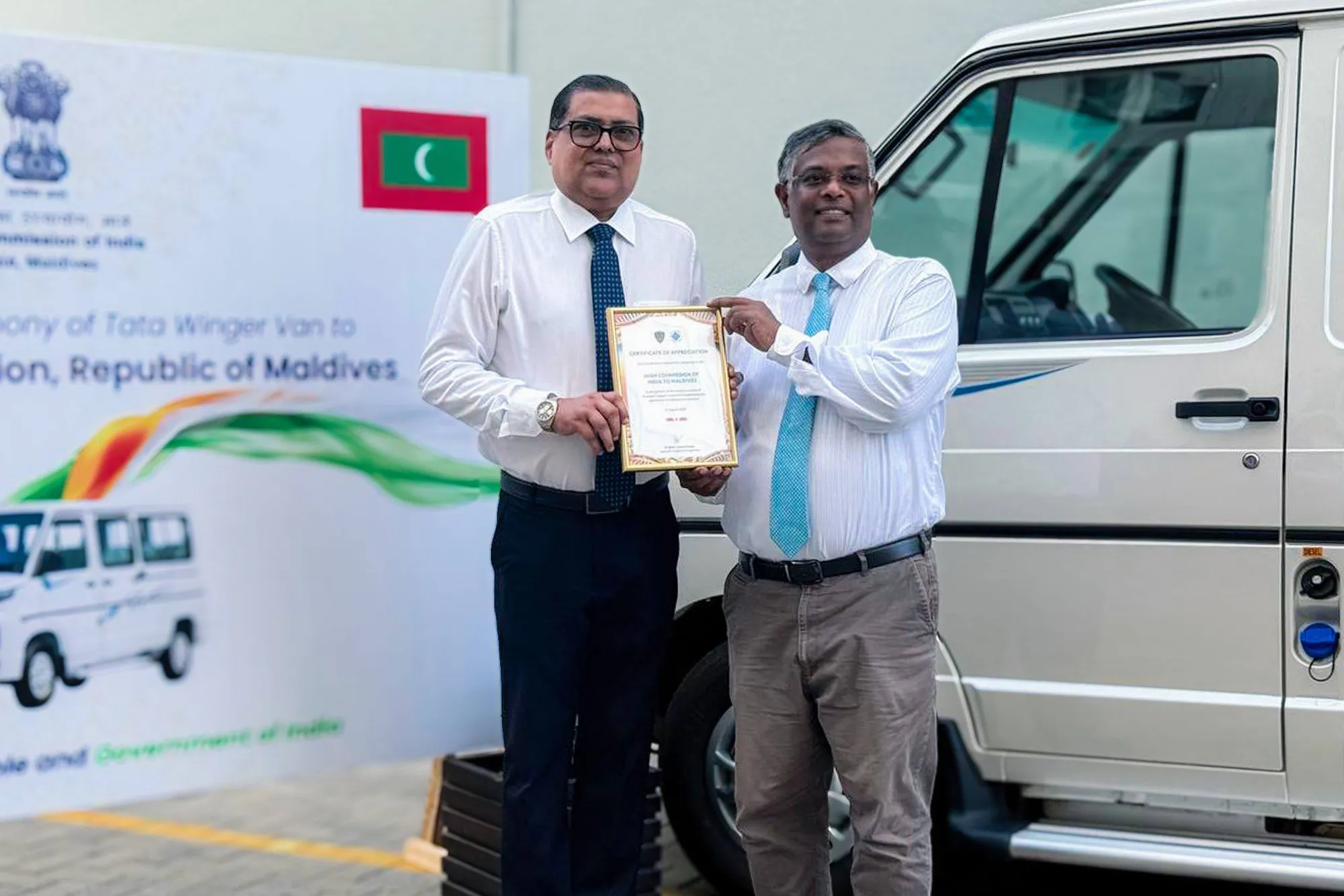 High Commissioner of India to the Maldives, Shri Gopal Baglay (Right) and  Controller General of Immigration, CP (Retd) Ahmed Faseeh (Left)