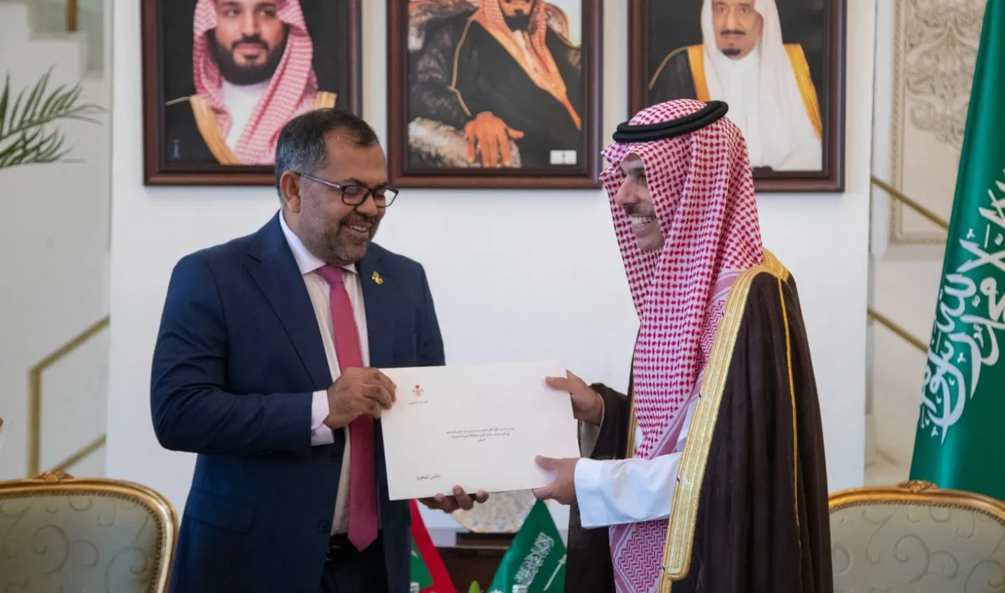 ޒަމީރު، ސަޢޫދީ ޢަރަބިއްޔާގެ ޚާރިޖީ ވަޒީރާ ބައްދަލުކުރައްވައިފި