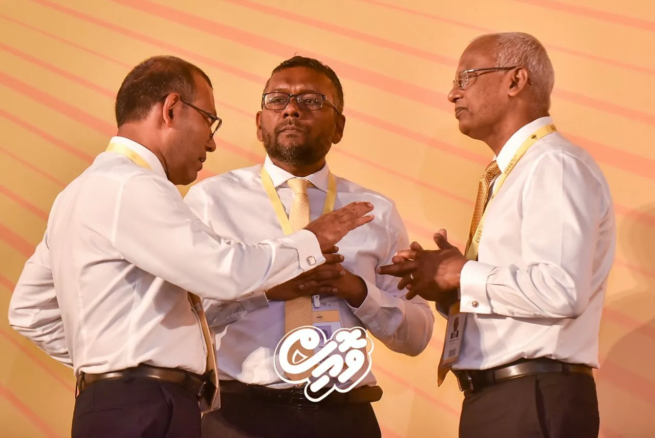 އެމްޑީޕީން، ނަޝީދާއި ޑިމޮކްރެޓްސްއަށް މަރުހަބާ ކިޔައިފި