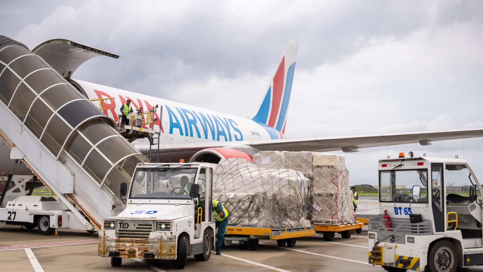 From the beginning of Raya Airways cargo flights to VIA (Photo/MACL)