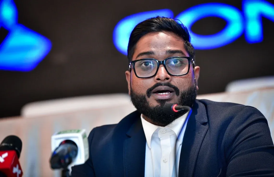 ފީފާއިން ބައްސާމް އުމުރަށް ސަސްޕެންޑްކޮށް، 1.2 މިލިއަން ޑޮލަރުން ޖޫރިމަނާކޮށްފި