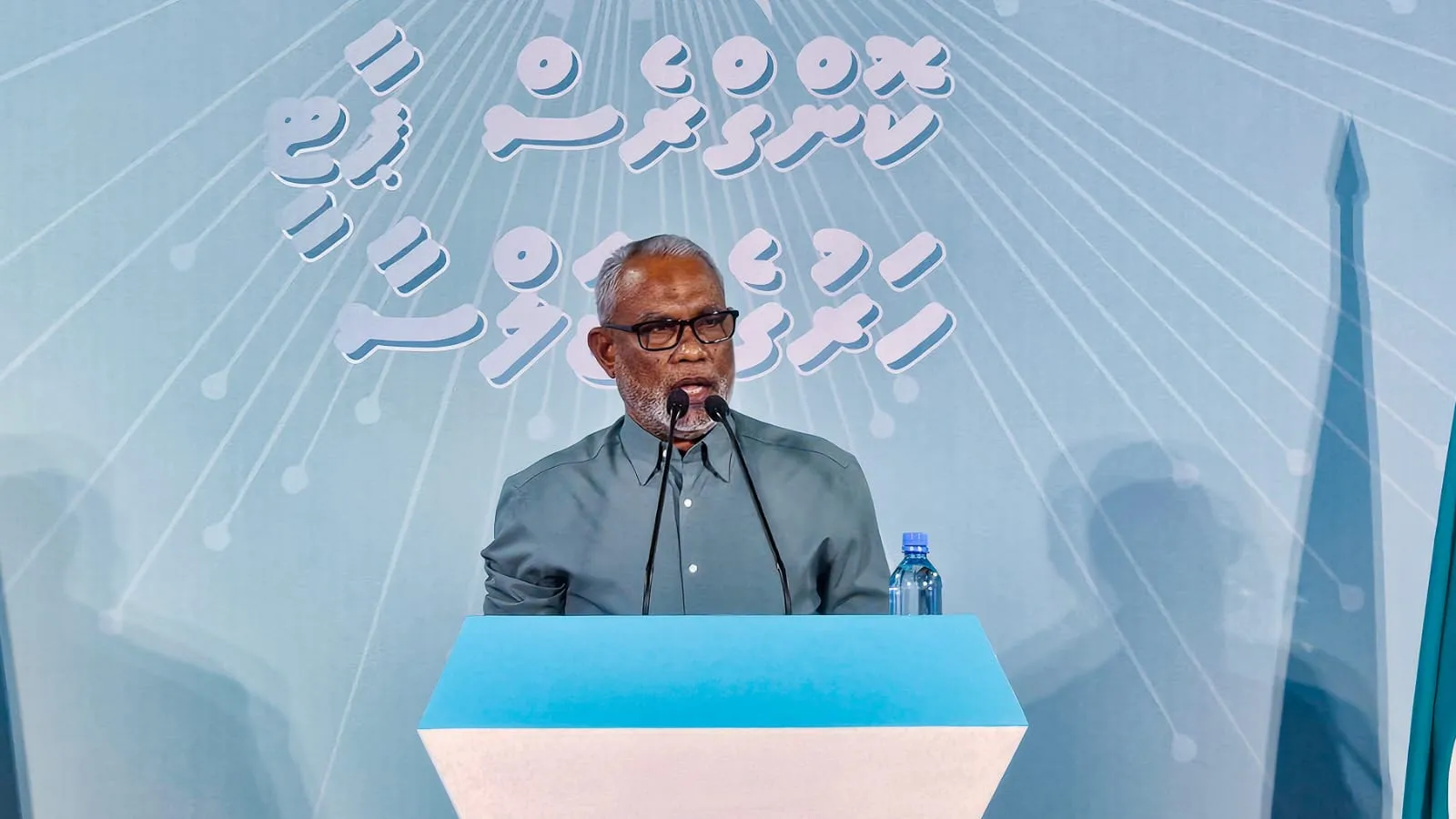 ރައްޔިތުންގެ ނަމުގައި، ޖަމީލް އާއި މަލީހުއަށް ވާހަކަދެއްކުމުގެ ހައްޤު ލިބިގެންވޭތޯ އަދުރޭ ސުވާލު އުފައްދަވައިފި