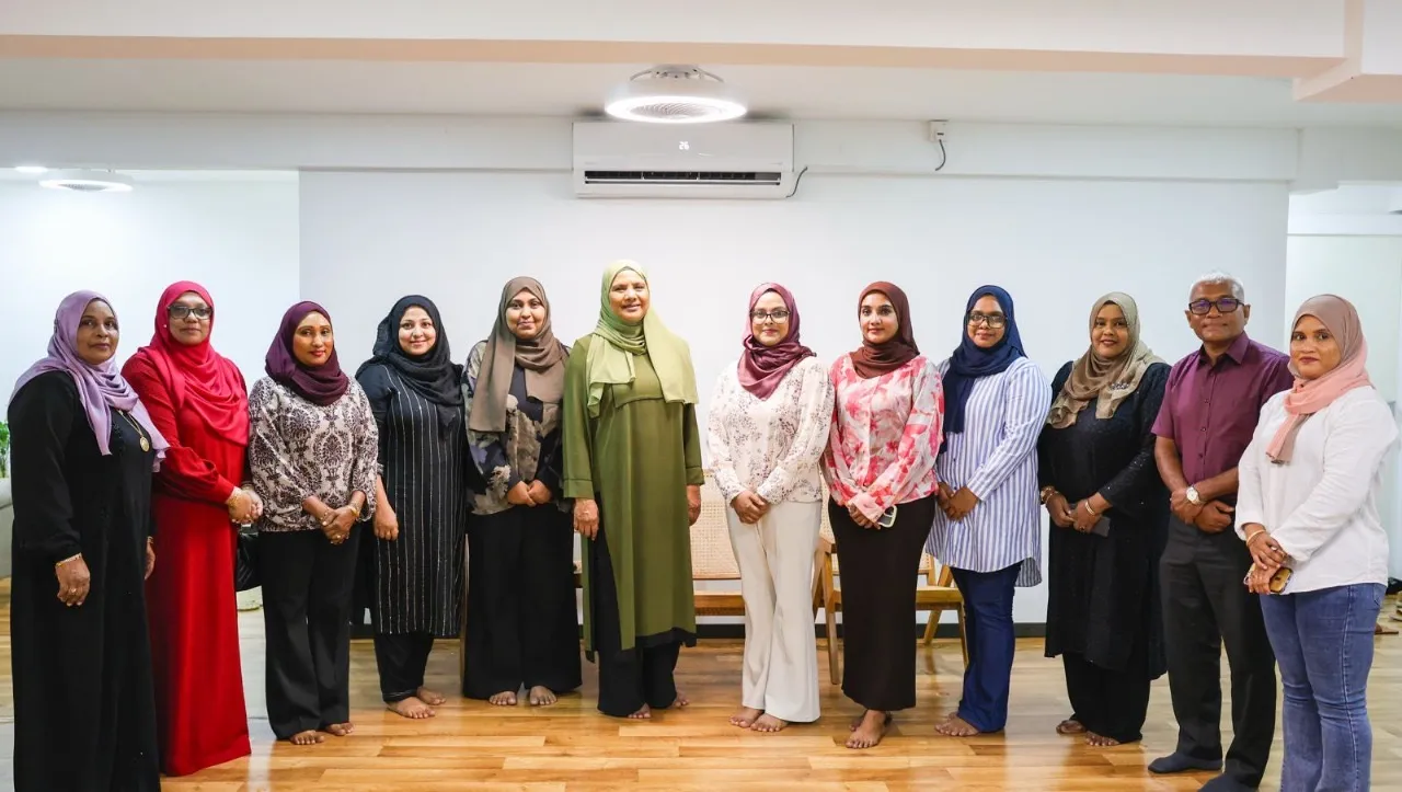 ނުކުޅެދުންތެރިކަން ހުންނަ ފަރާތްތަކުގެ ބެލެނިވެރިންނަށް އެހީވުމަށް ޚާއްސަ ޕްރޮގްރާމެއް ފަށައިފި