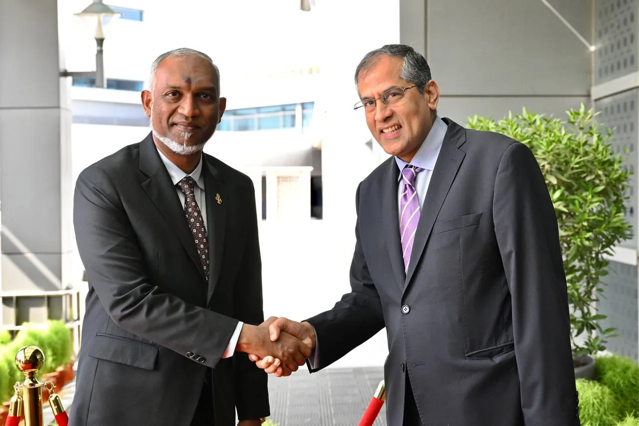 ރައީސުލްޖުމްހޫރިއްޔާ އިންޑިއާގެ ނިއުދިއްލީއަށް ވަޑައިގެންފި