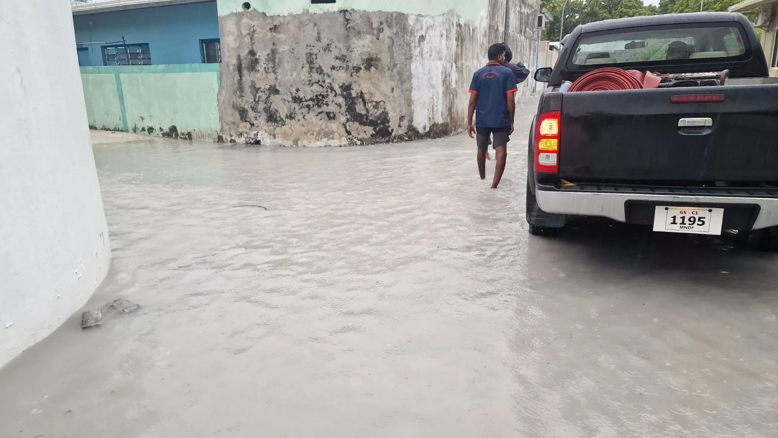 ބޯކޮށް ވާރޭވެހި ކަނޑުތައް ވަރަށް ގަދަވެއްޖެ؛ މޫސުމަށް ސަމާލުވާން އެދިއްޖެ!