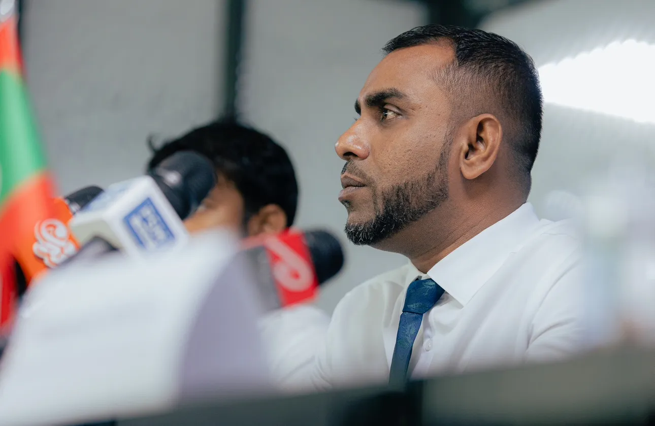Tourism Minister Faisal speaking at the conference today (Photo/Voice)