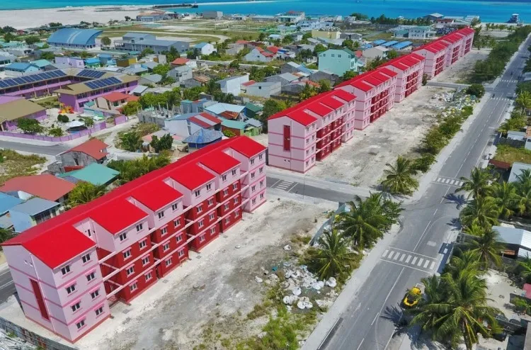 ތިނަދޫގައި ނުރައްކާތެރި އެކްސިޑެންޓެއް؛ އަންހެނެއްގެ ބޮލަށް އަނިޔާތަކެއްވެ އިތުރު ފަރުވާއަށް މާލެއަށް