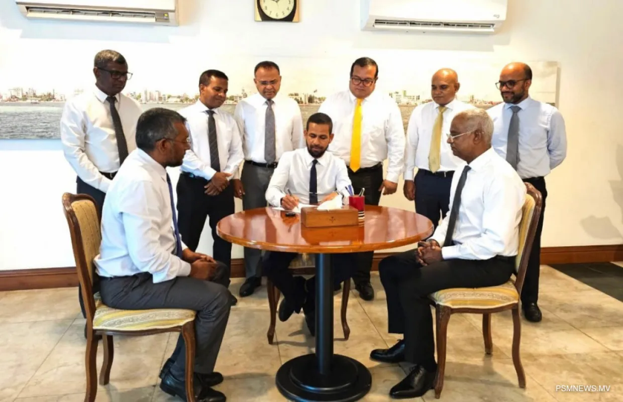 އަލީ ހަމީދުގެ ކުންފުންޏަށް ދިން އެޑްވާންސްގެ ސަބަބުން އާސަންދަ އަށް 40 މިލިއަން ރުފިޔާގެ ގެއްލުމެއް!