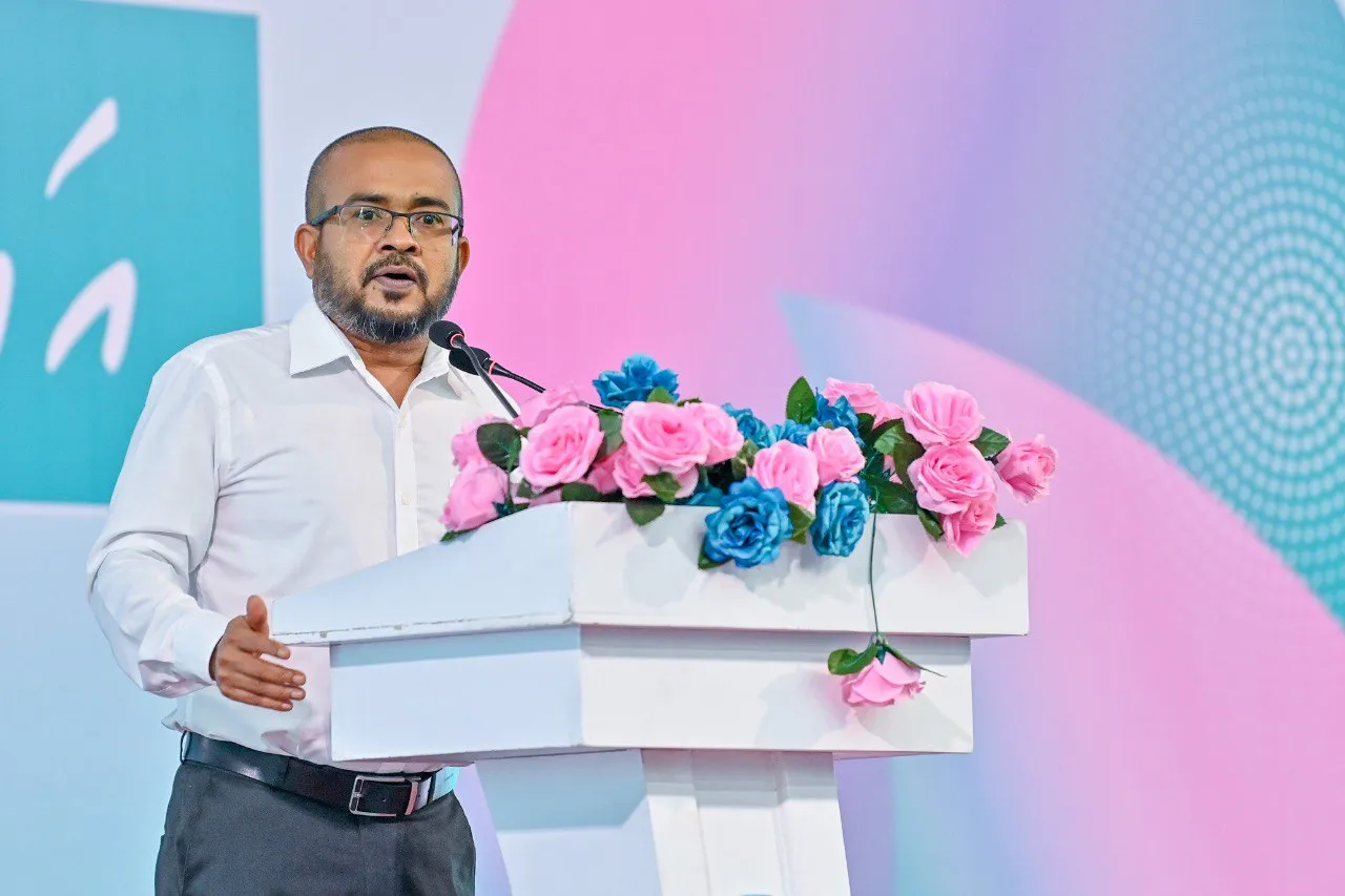 ޓޫރިޒަމް މިނިސްޓްރީގެ ސްޓޭޓް މިނިސްޓަރު ނިހާދު ސަސްޕެންޑް ކޮށްފި