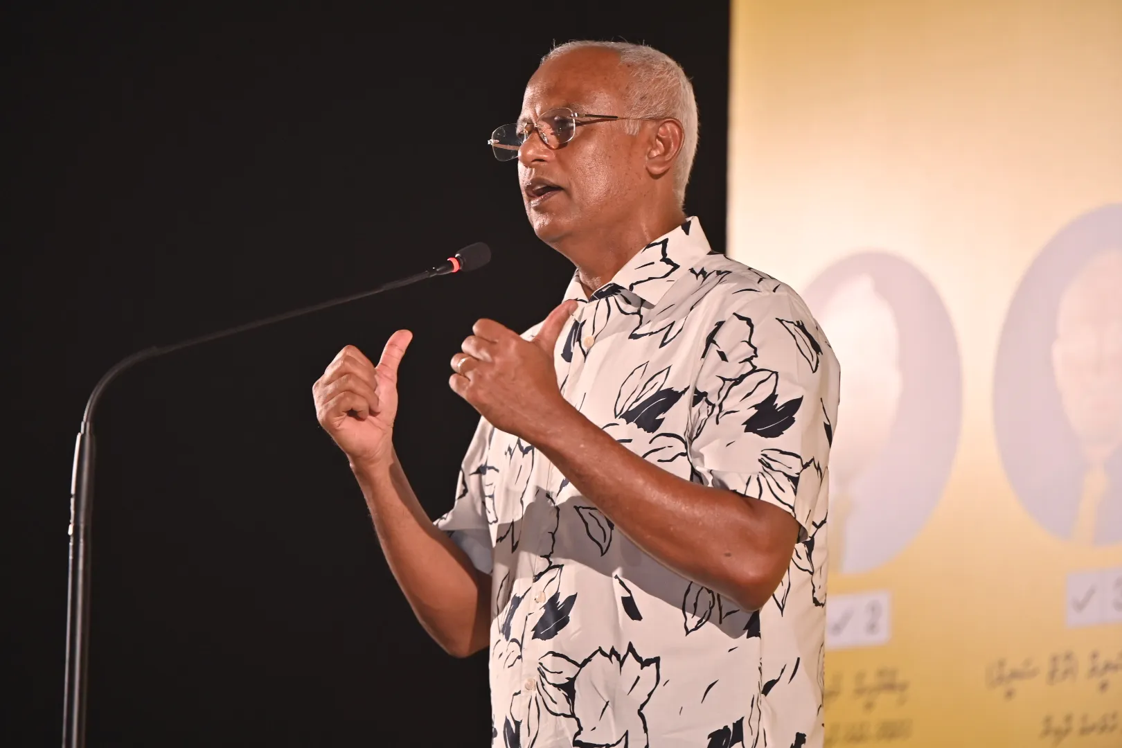 މަޖިލީހުގައި ތިބި ސަރުކާރު މެންބަރުންވެސް ސަރުކާރާ ދެކޮޅު: ރައީސް ޞާލިހު