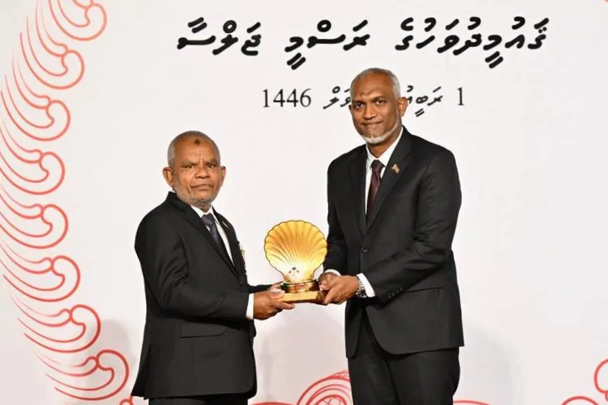 ޝަރަފުވެރިކަމުގެ ޤައުމީ އިނާމު 7 ބޭފުޅަކަށް އަދި ހިތްވަރު ދިނުމުގެ ޤައުމީ އިނާމު 10 ބޭފުޅަކަށާއި، ކުންފުންޏަކަށް ދެއްވައިފި