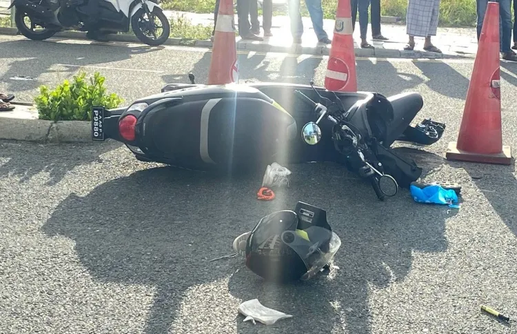 މީގެ ކުރިން ހިނގި އެކްސިޑެންޓްއެއްގެ ފޮޓޯއެއް