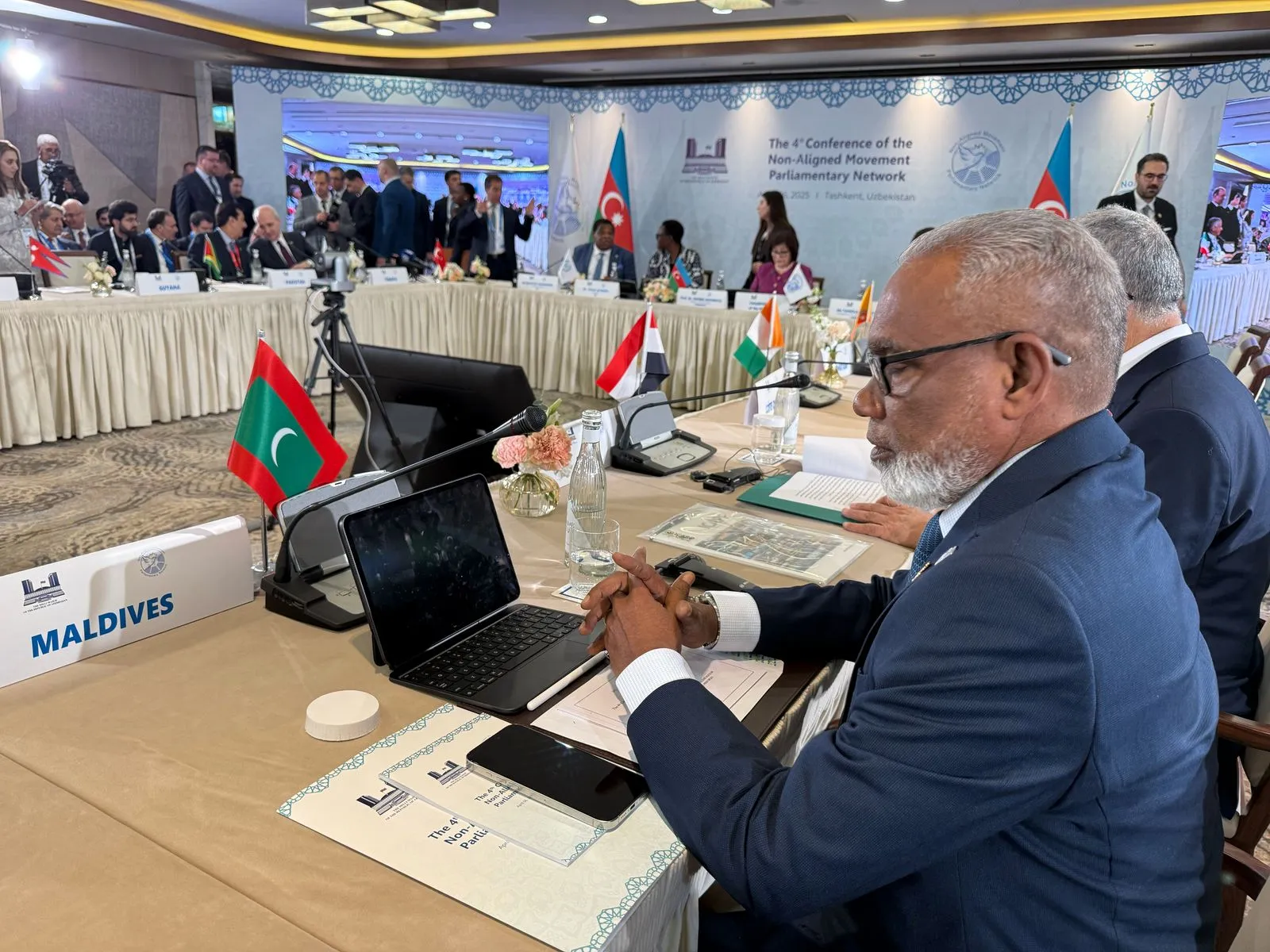 ނަން-އެލައިންޑް މޫވްމެންޓް ޕާލިމެންޓަރީ ނެޓްވޯކް ކޮންފަރެންސްގައި މަޖިލީހުގެ ރައީސް ތަގުރީރު ކުރައްވައިފި