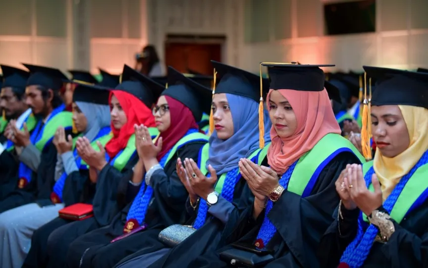 ސްކޮލާޝިޕްތަކުގައި ކިޔަވާ ދަރިވަރުންނަށް 95 މިލިއަން ދޫކޮށްފި، ގިނައީ އަންހެން ކުދިން