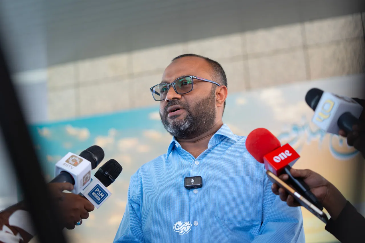 މިސްކިތްތަކުގައި ޤާރީ ކްލާސްތައް ހިންގަން އެދި 20 ރަށަކުން ހުށަހަޅައިފި