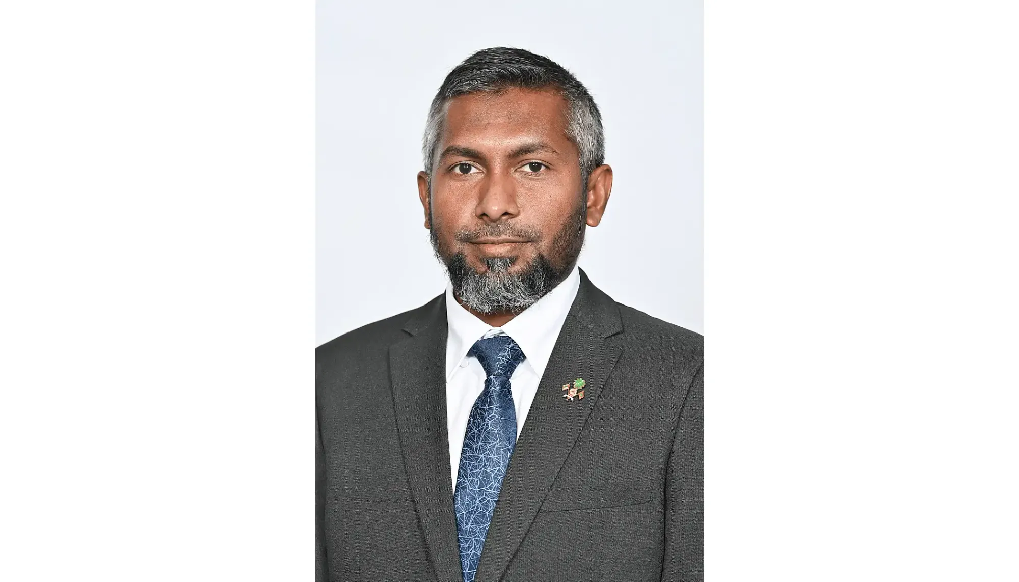 ބީއެމްއެލްގެ ބޯޑަށް, ކެބިނެޓް ސެކްރެޓަރީގެ މަގާމުގައި ހުރި އަހްމަދު އަލީގެ ނަން ހުށަހަޅައިފި