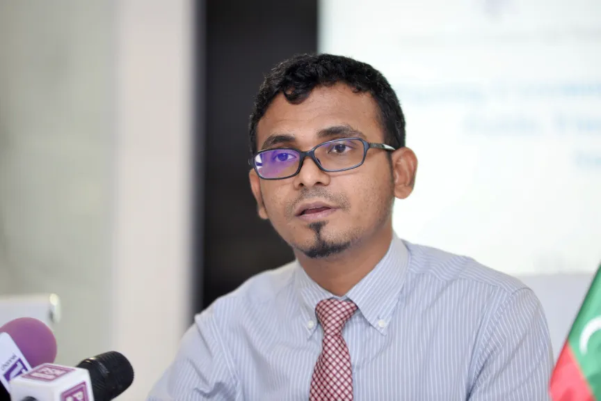 ގަވަރުނަރުކަމަށް މުނައްވަރު އައްޔަނުކުރުމާއިމެދު އާއްމުންގެ ހިޔާލު ހޯދަނީ