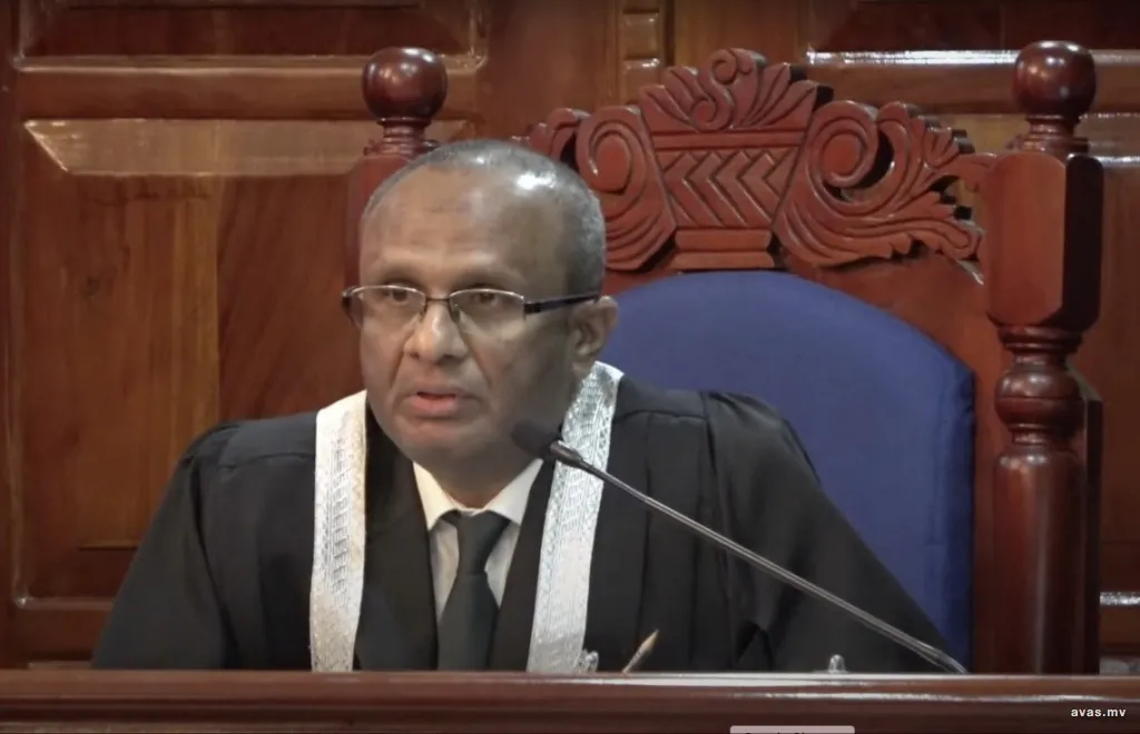 ސުޕްރީމް ކޯޓުން ފަނޑިޔާރު ހުސްނުއް ސުއޫދު އިސްތިއުފާ ދެއްވައިފި