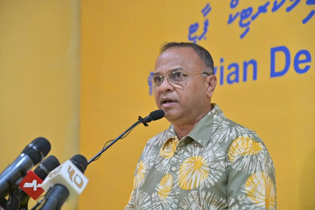 މި ވެރިކަން ވައްޓާލަން ފަންޑު ހޯދުމަށް އެންމެ އިސްކޮށް އުޅުނީ އަނދުން ހުސައިނާއި ޢީސަ: ވޮޝިންގޓަން ޕޯސްޓް