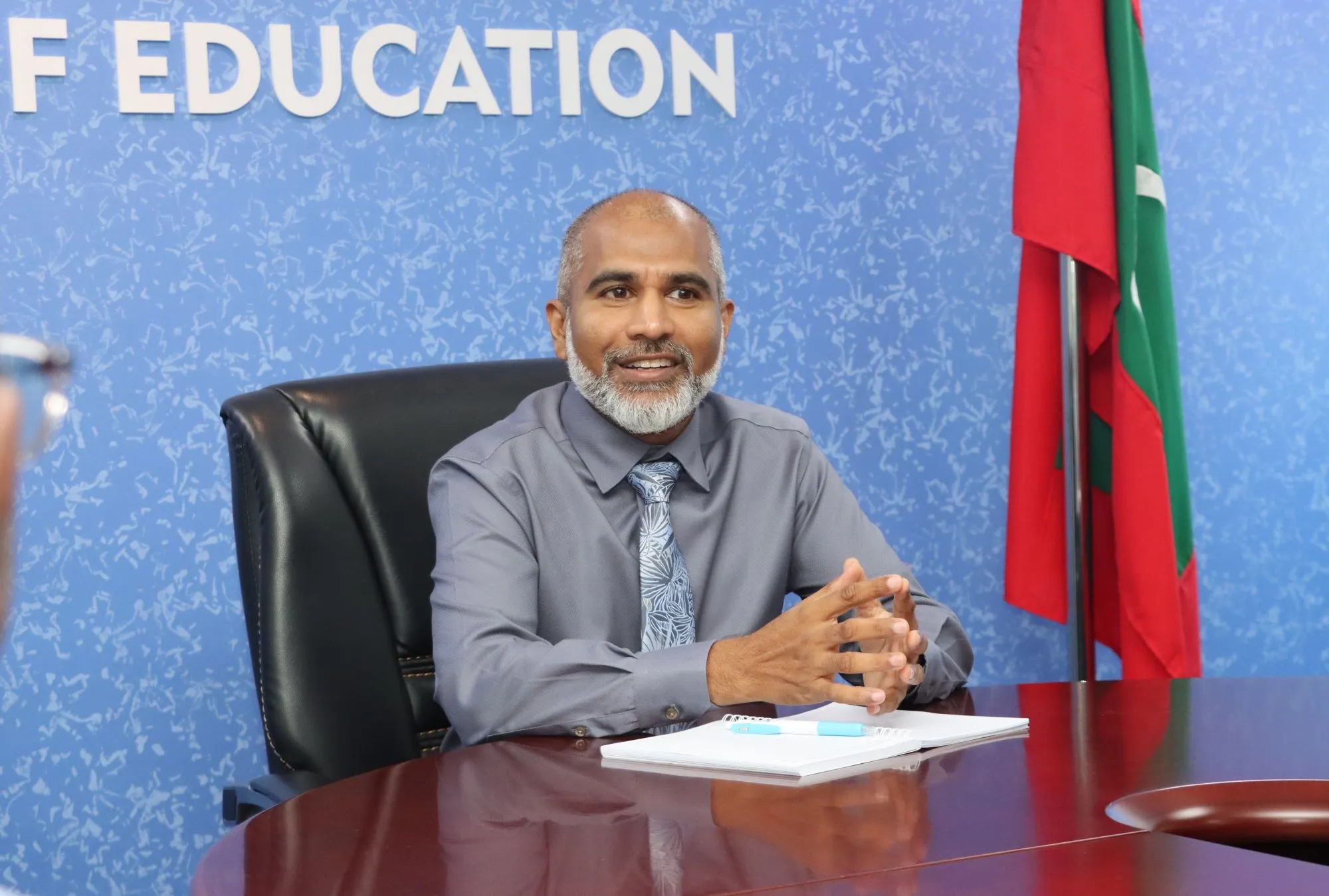 ކިޔެވުން އޮންނަ ކޮންމެ ދުވަހަކު އެސެމްބްލީ ބޭއްވުމަށް ސްކޫލްތަކަށް އަންގައިފި