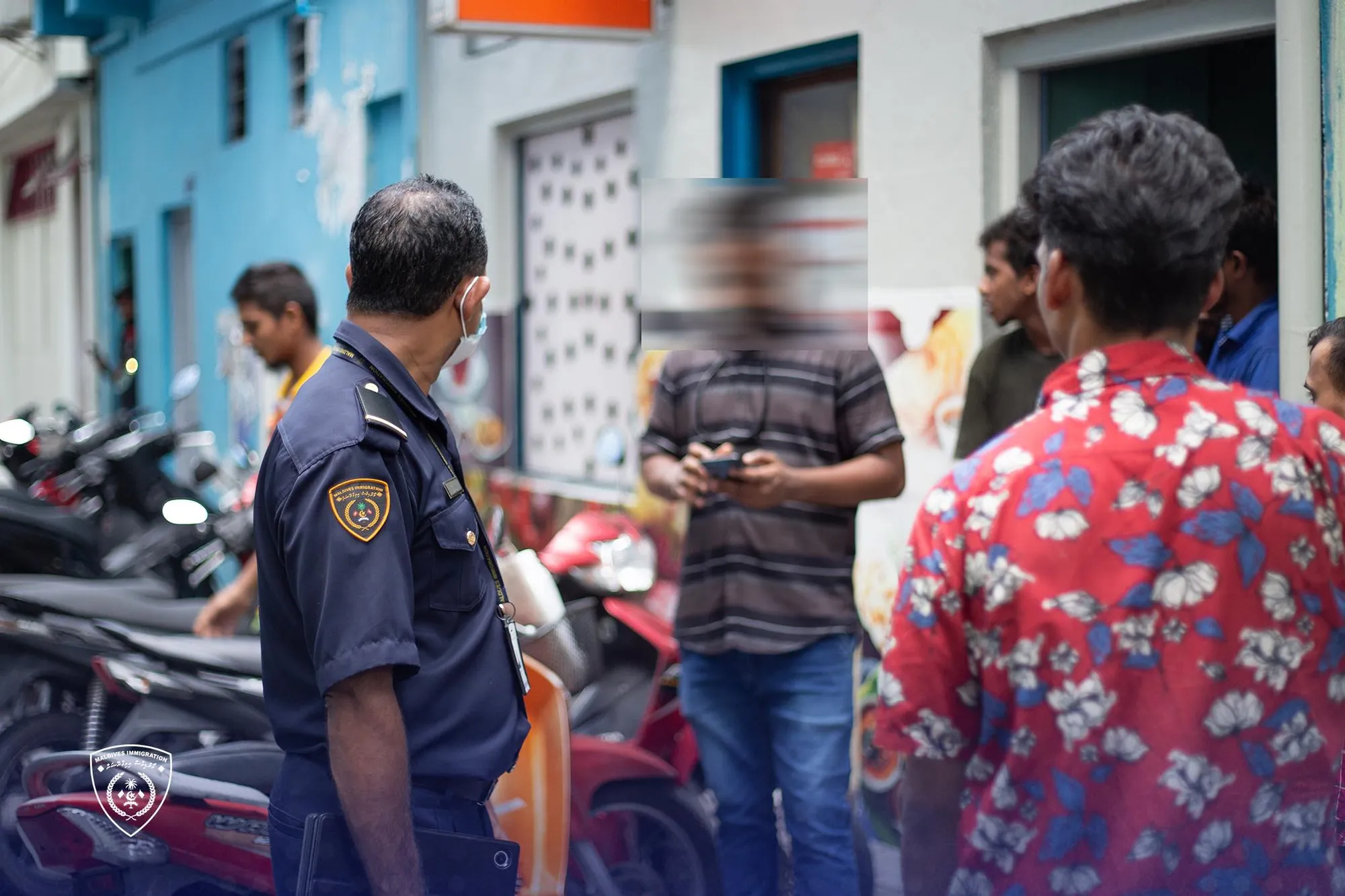 މާލޭގެ ފަސް ގެއަކުން ތިން ބިދޭސީއަކު އިމިގްރޭޝަންގެ ބެލުމުގެ ދަށަށް ގެންގޮސްފި
