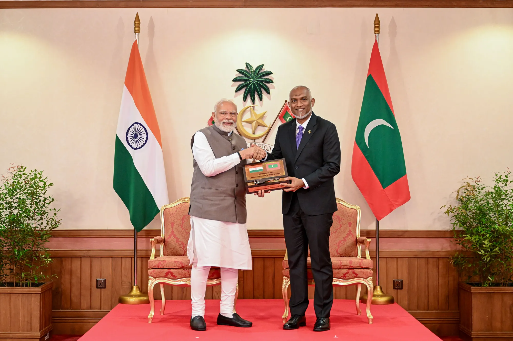 ދިވެހިރާއްޖެއަށް ދީފައިވާ 30 ބިލިއަން ރުޕީސްގެ ކަރަންސީ ސްވަޕް ފެސިލިޓީ އިންޑިއާއިން ރޯލްއޯވަރ ކޮށްދީފި