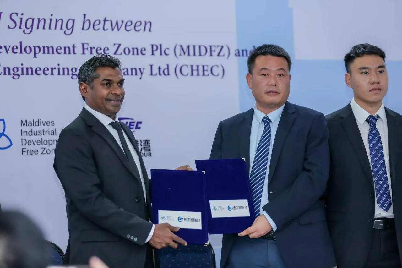 During the MoU signing ceremony between Maldives Industrial Development Free Zone Plc (MIDFZ) and  China Harbor Engineering Company Ltd (CHEC)