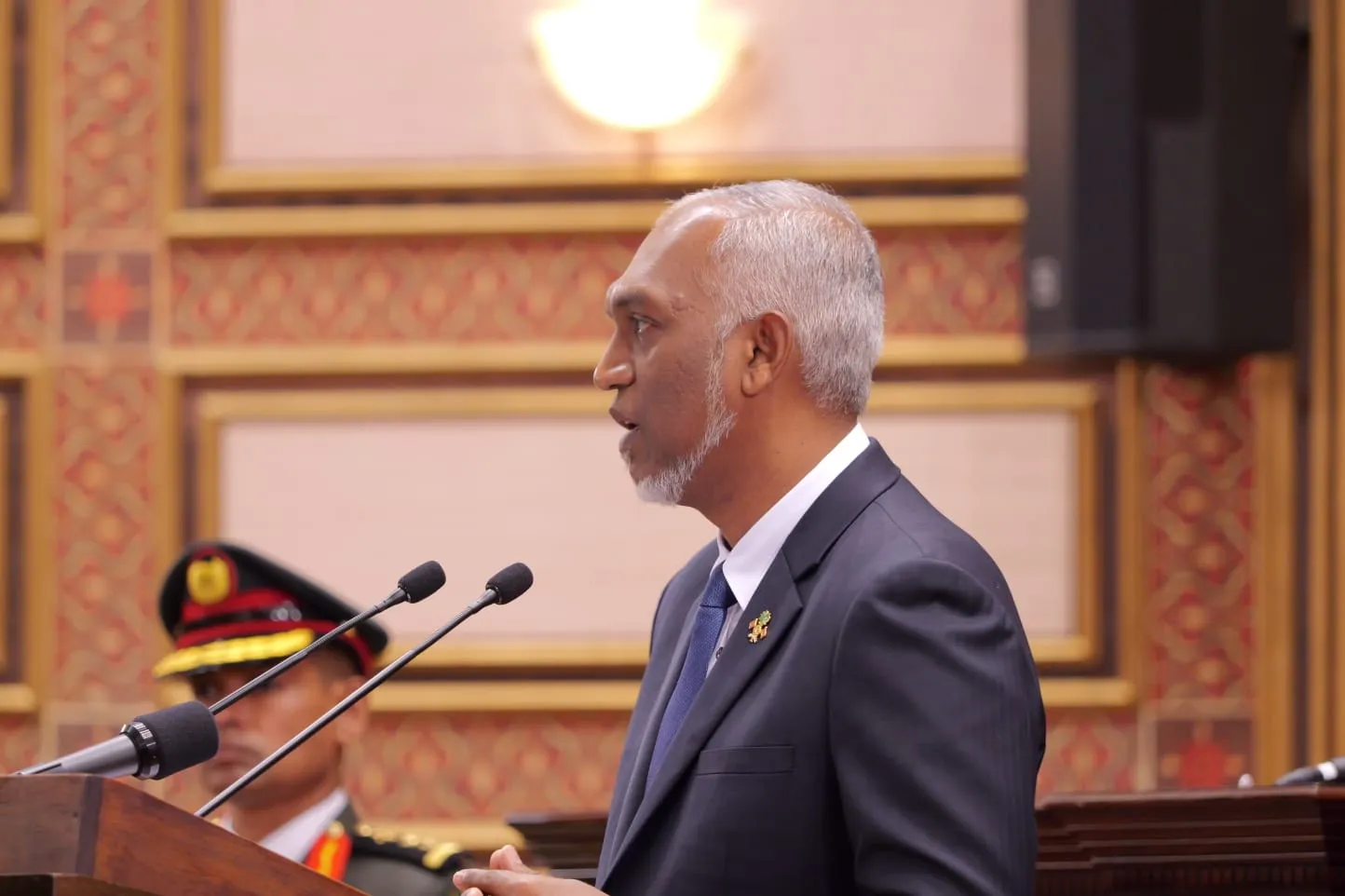 ހަމަޔެއް ނެތި، ދައުލަތުގެ ޚަޒާނާއިން އެކި ފަރާތްތަކަށް ބަދަލުދޭން އުފެއްދި ކޮމިޓީ އުވާލައިފިން: ރައީސް