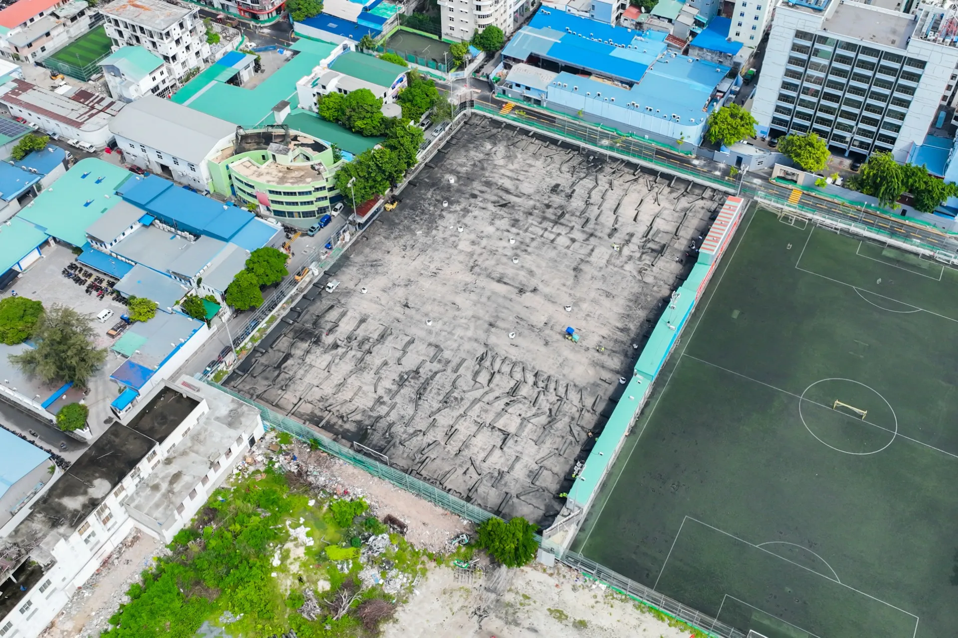 އެފްއޭއެމް ޓާފް ގްރައުންޑް 1 ގައި އައު ޓާފެއް އެޅުމުގެ މަސައްކަތް ފަށައިފި