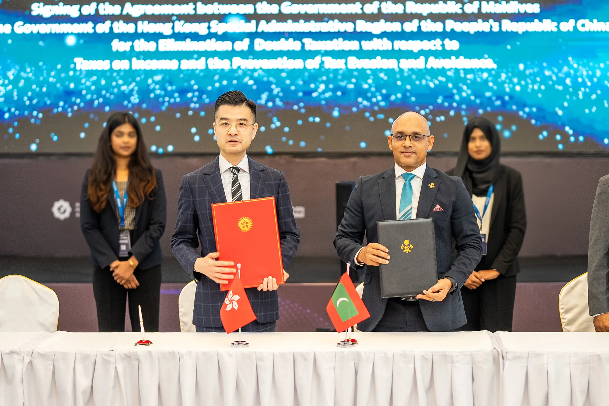 During the signing ceremony of DTA agreement between Maldives and Hong Kong (Photo/MIRA)