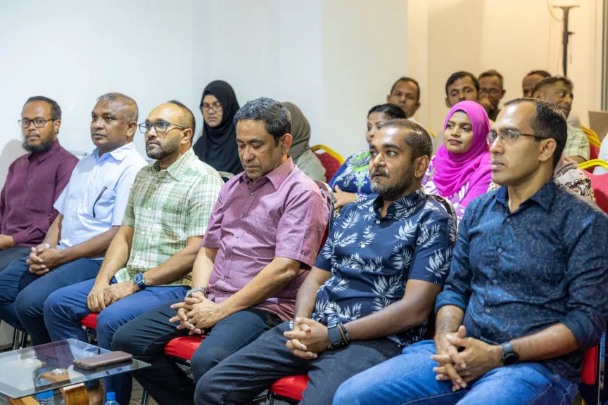 Former president Abdulla Yameen and His son Zain at last night's rally