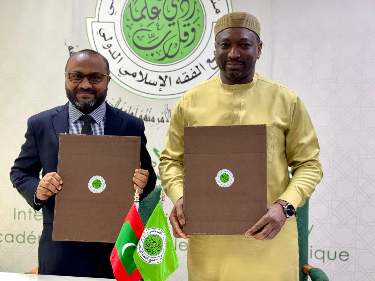 ފަތުވާ ކައުންސިލް ތަރައްގީ ކުރުމަށް އޯއަސީން އެހީތެރިވާން އެއްބަސްވެއްޖެ!