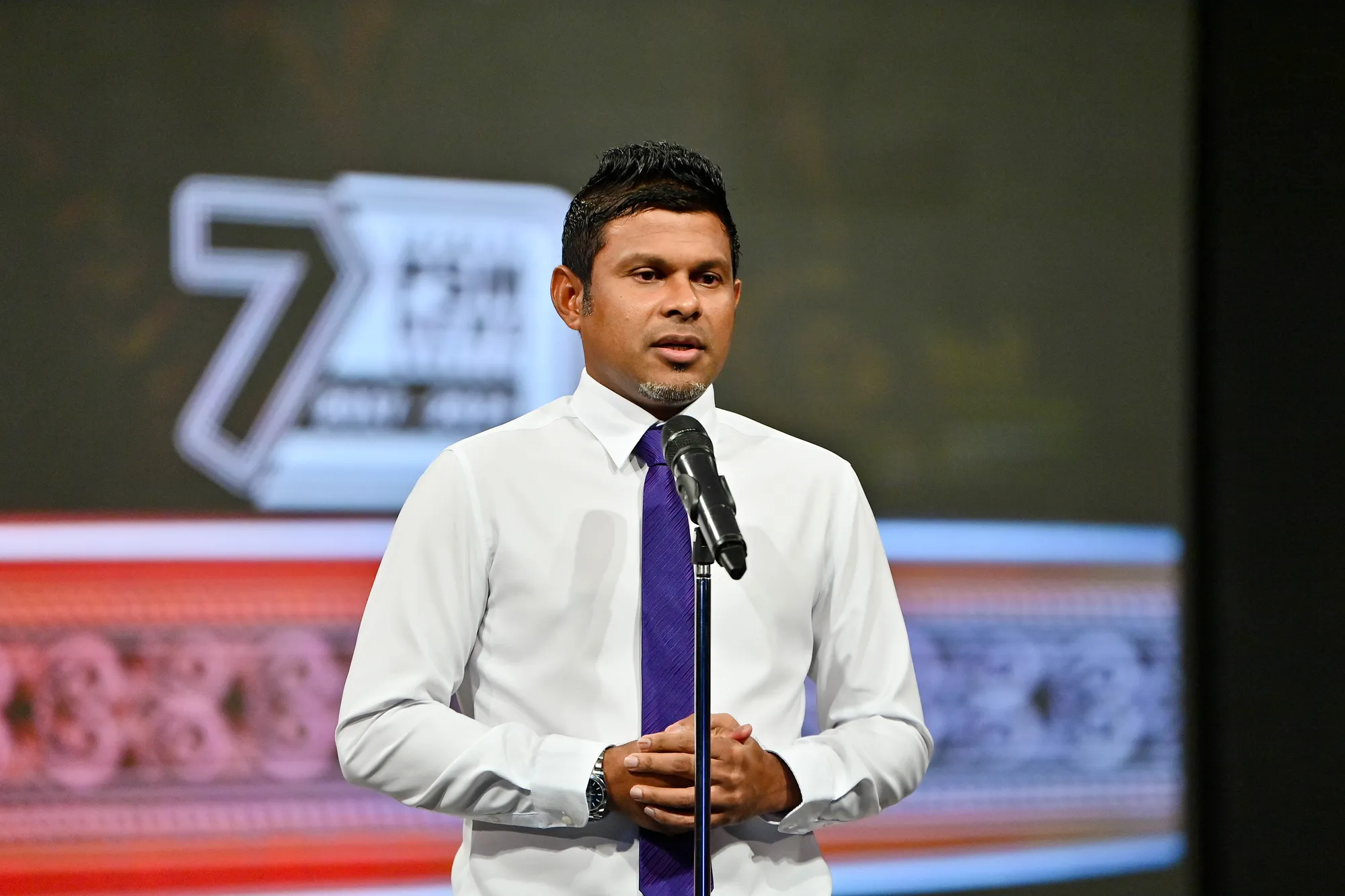 މީޑިއާތައް އަމިއްލަ ފައިމައްޗަށް ތެދުވަން ލިބުމަކީ ލިބޭ ހިތްހަމަޖެހުމަކަށް ވާނެ: ނައިބު ރައީސް