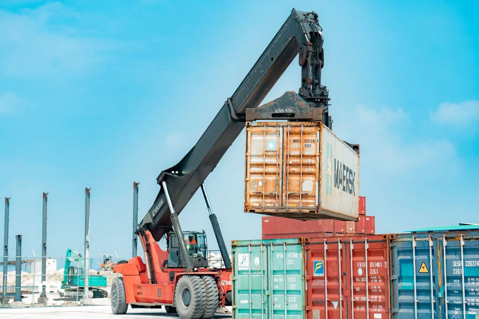 MPL begins migration of Malé Commercial Harbour operations to Thilafushi