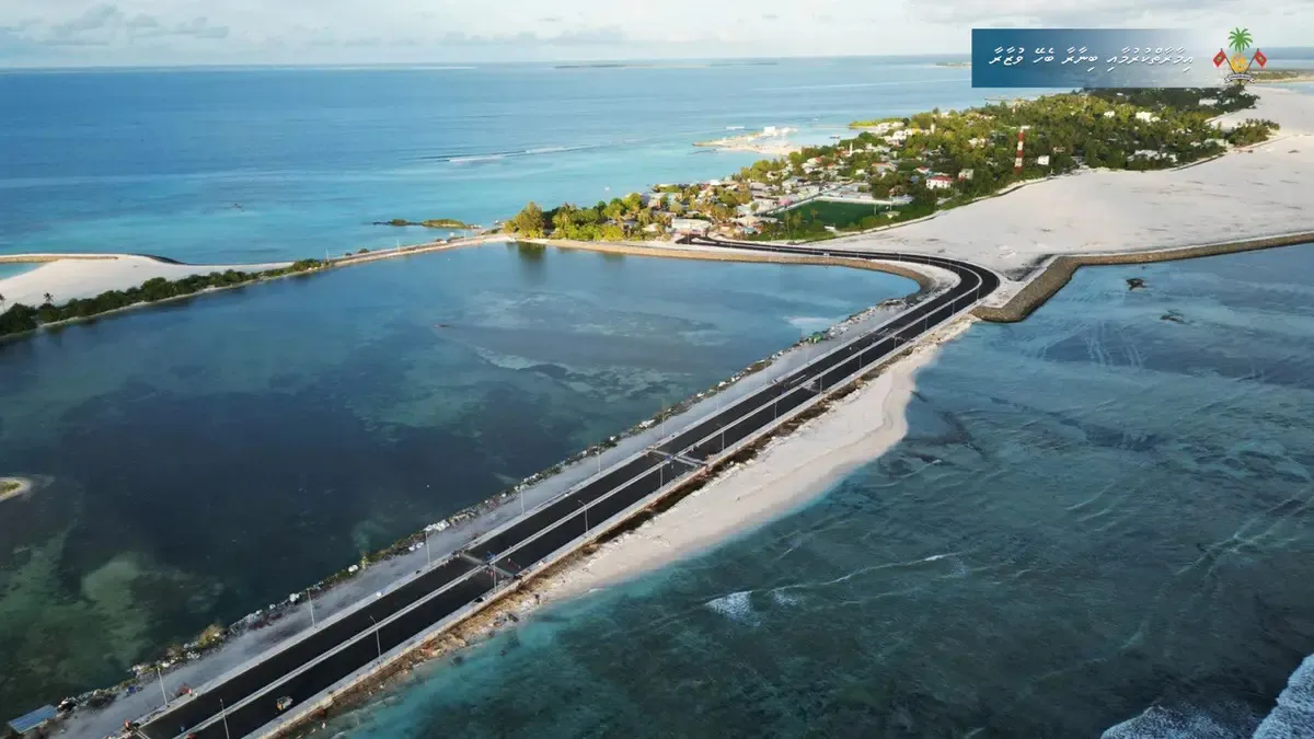 އައްޑޫ ހަންކެޑެ ބްރިޖް މަޝްރޫއުގެ 95 އިންސައްތަ މަސައްކަތް ނިންމައިފި