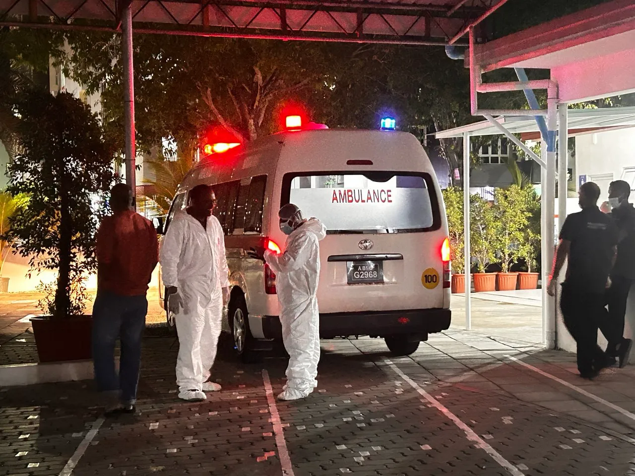 އެމްބިއުލާންސްއިން ބާލަން އުޅުމުގެ ތެރޭގައި މައްޔިތުން ވެއްޓޭ މައްސަލައިގައި ކަންބޮޑުވުން ފާޅުކޮށްފި